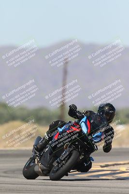 media/Oct-13-2025-Moto Forza (Mon) [[a66d839500]]/4-C Group/Session 3 (Turn 16)/